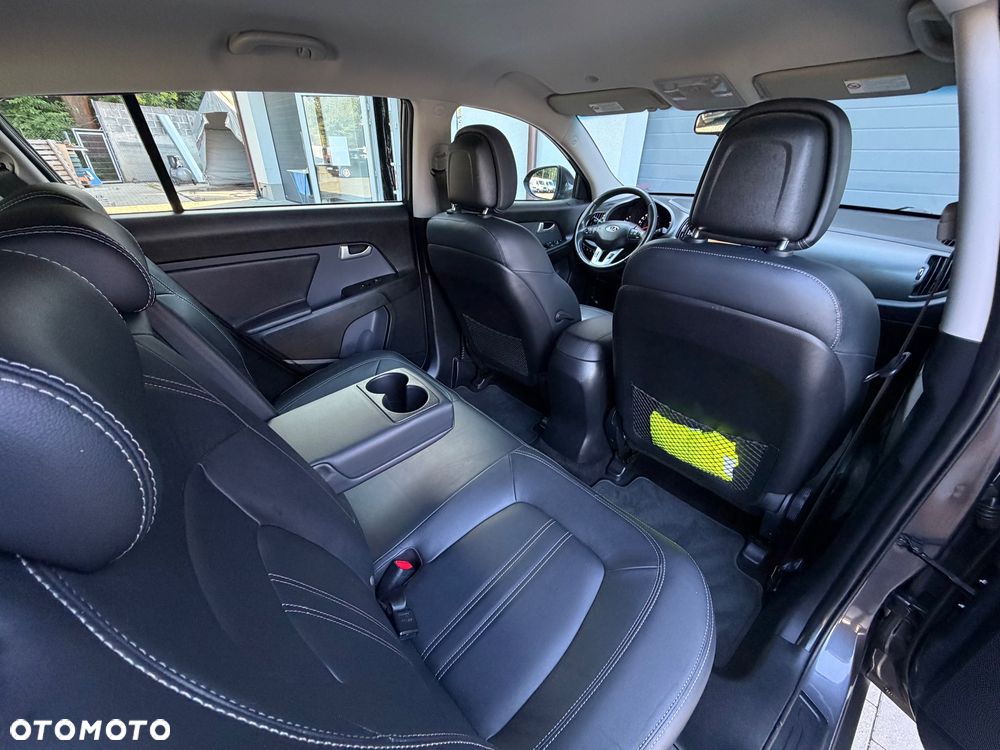 Kia Sportage 2.0 CRDI XL - 12
