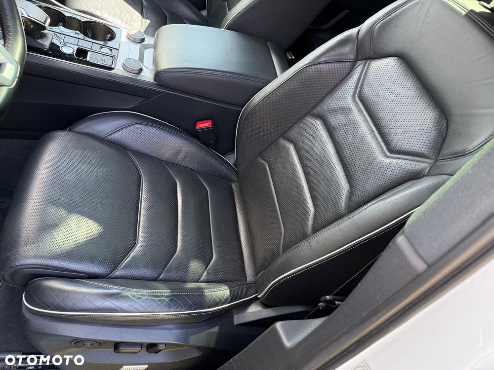 Volkswagen Touareg 3.0 V6 TDI SCR 4Mot Elegance - 11