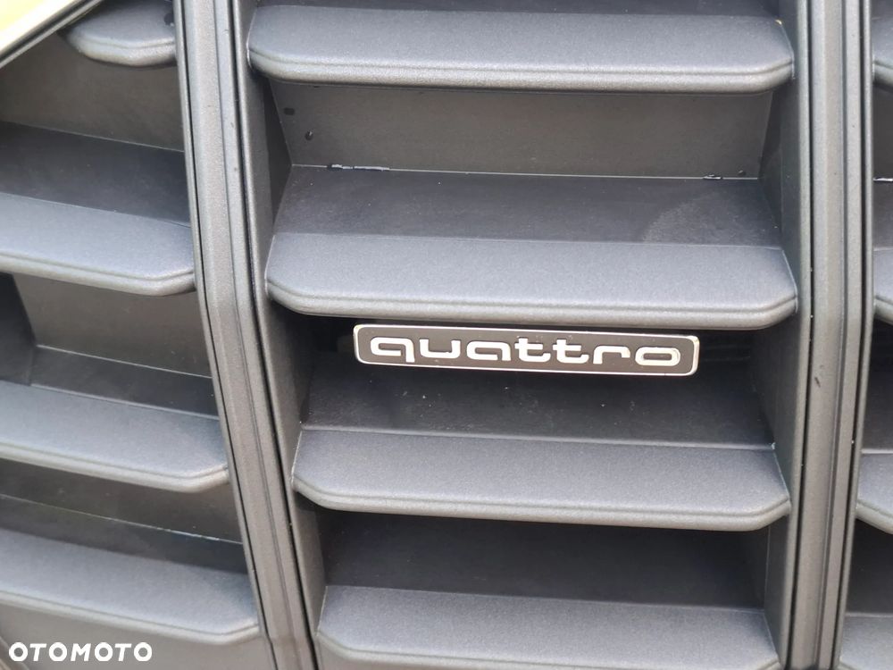 Audi Q5 40 TDI quattro S tronic S line business - 27