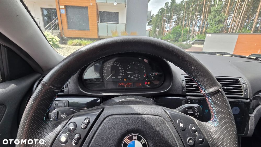 BMW Seria 3 - 10