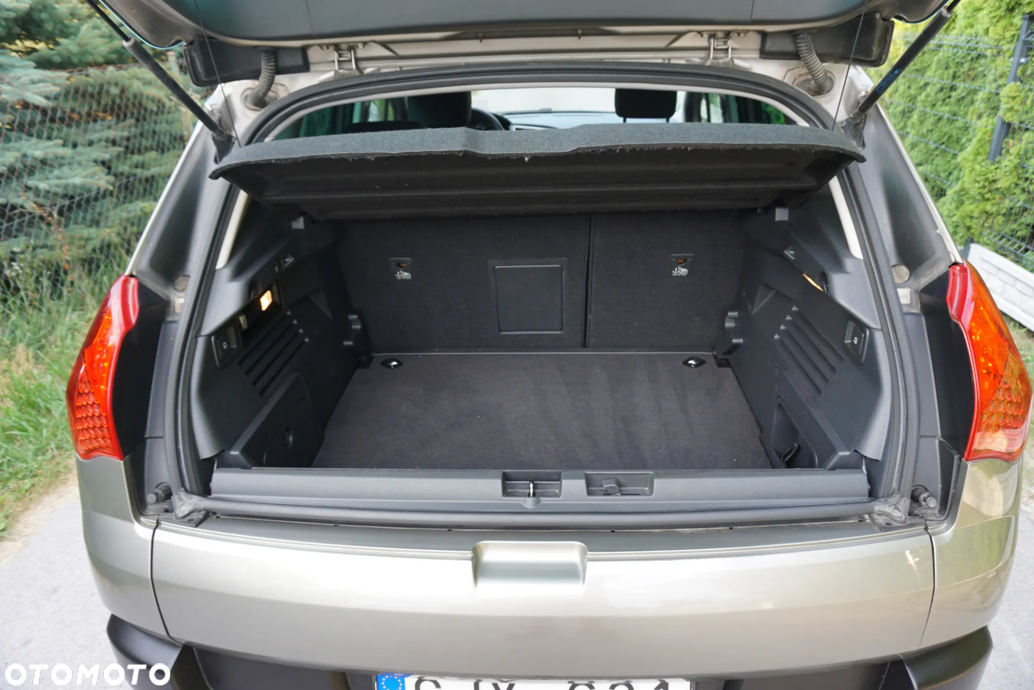 Peugeot 3008 1.6 Premium+ - 27