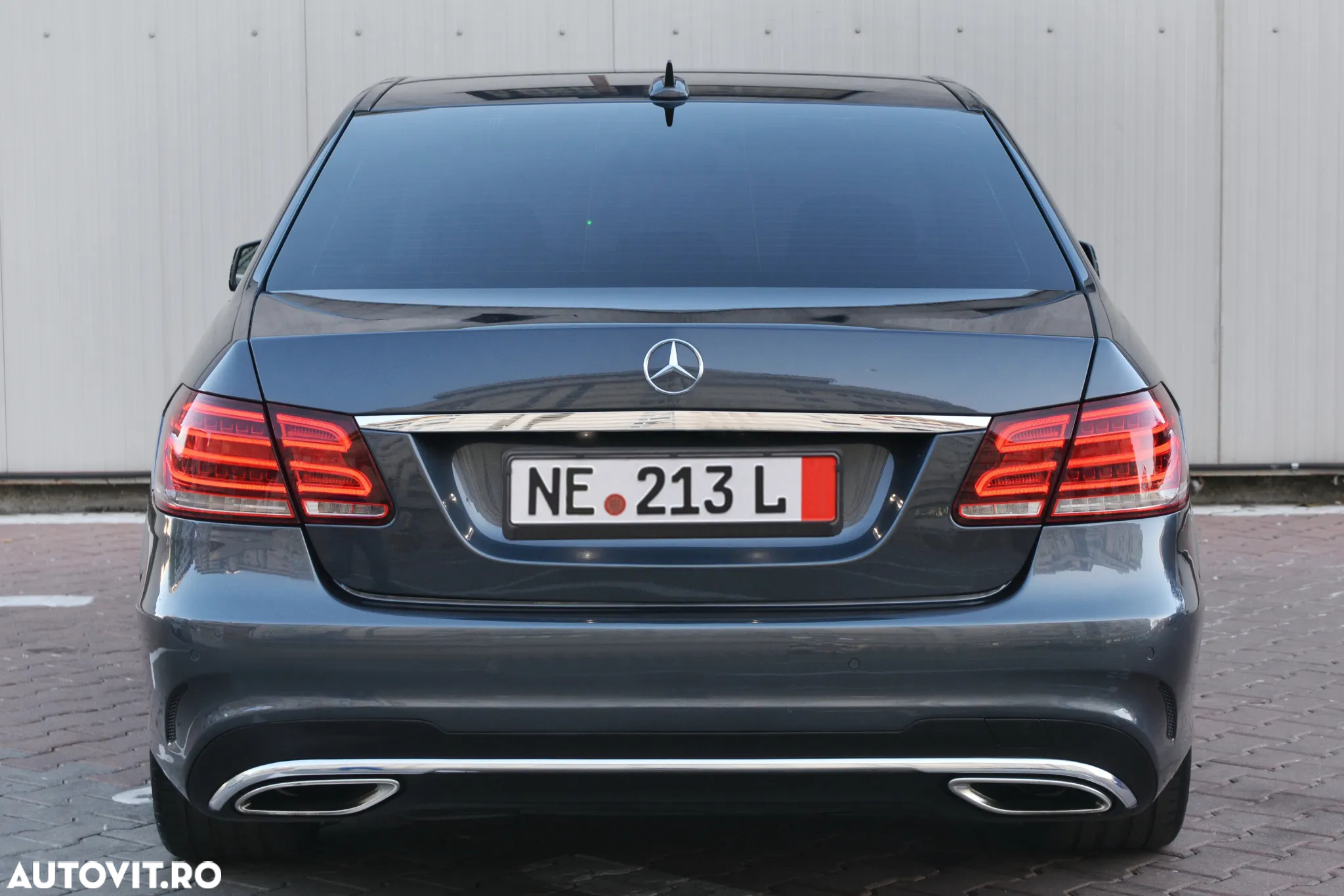 Mercedes-Benz E - 5