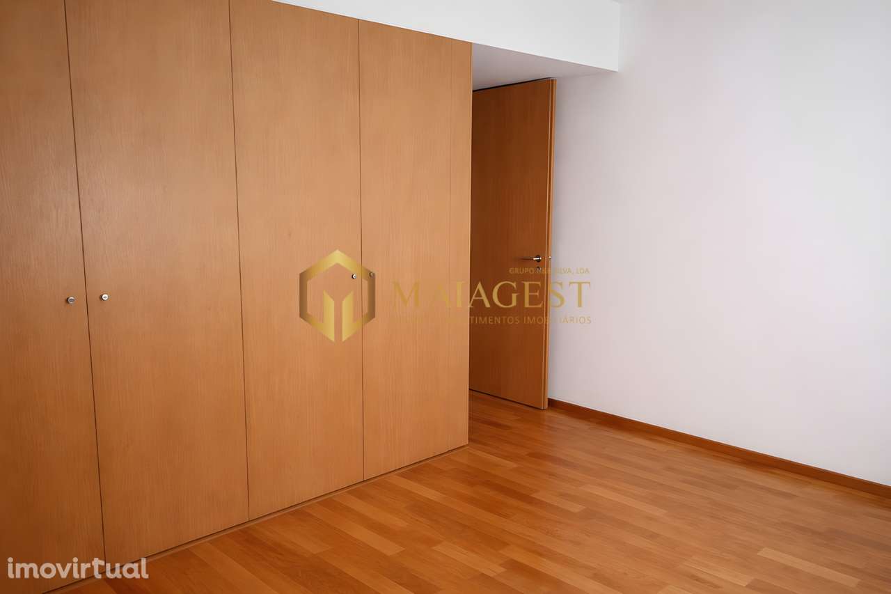 Apartamento T1 com Terraço a 300m do Marquês - Grande imagem: 4/8