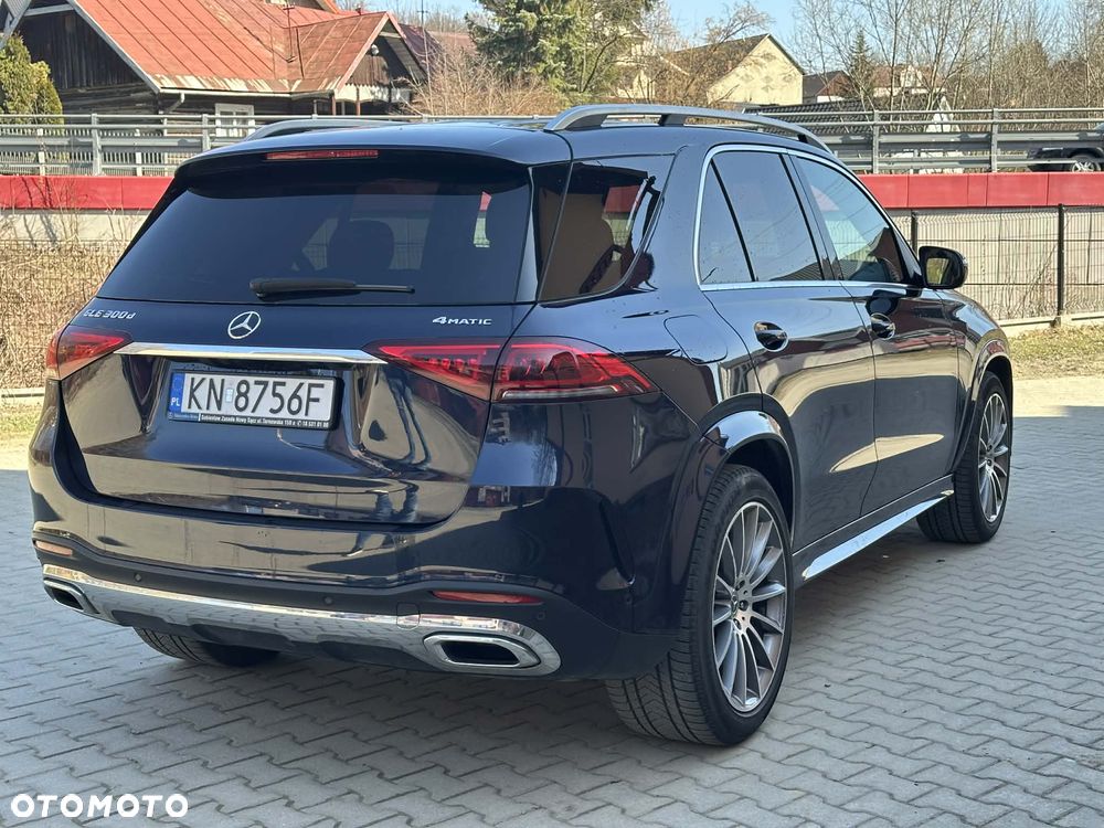 Mercedes-Benz GLE - 13