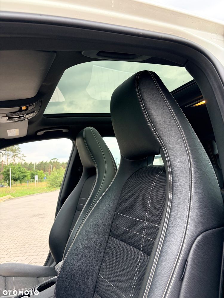 Mercedes-Benz Klasa A 180 BlueEfficiency Edition - 9