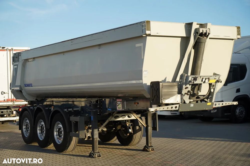 Schmitz Cargobull / BASCĂLĂTOR / 26 m3 / HIDROCLAPEATĂ / AXĂ RIDICABILĂ / - 8