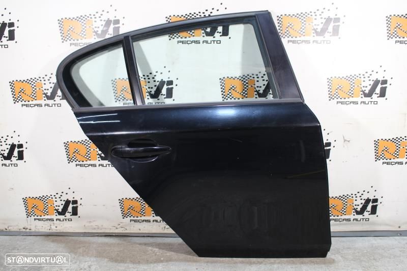 Porta Trás Direita Bmw 1 (E87)  41527191018 / Tras Pendura Passageiro - 1