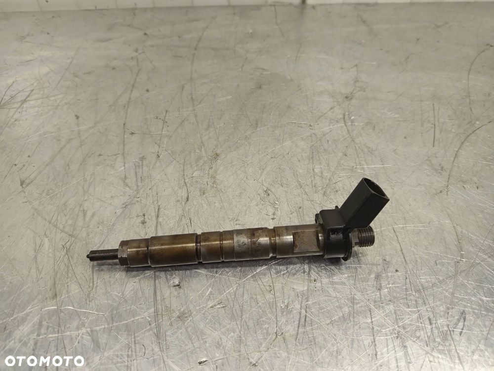 Wtryskiwacz Wtrysk Paliwa BMW 1 E81 E87 E90 N47 N47D20A 2.0 D 7797877-06 - 2