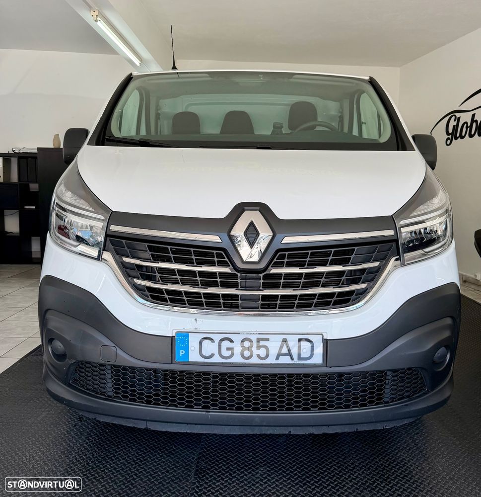 Renault Trafic - 2
