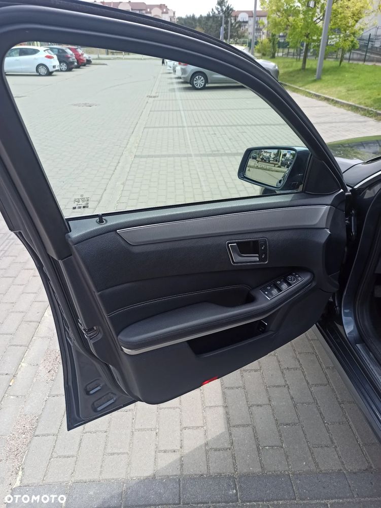 Mercedes-Benz Klasa E 250 CDI 7G-TRONIC Elegance - 10