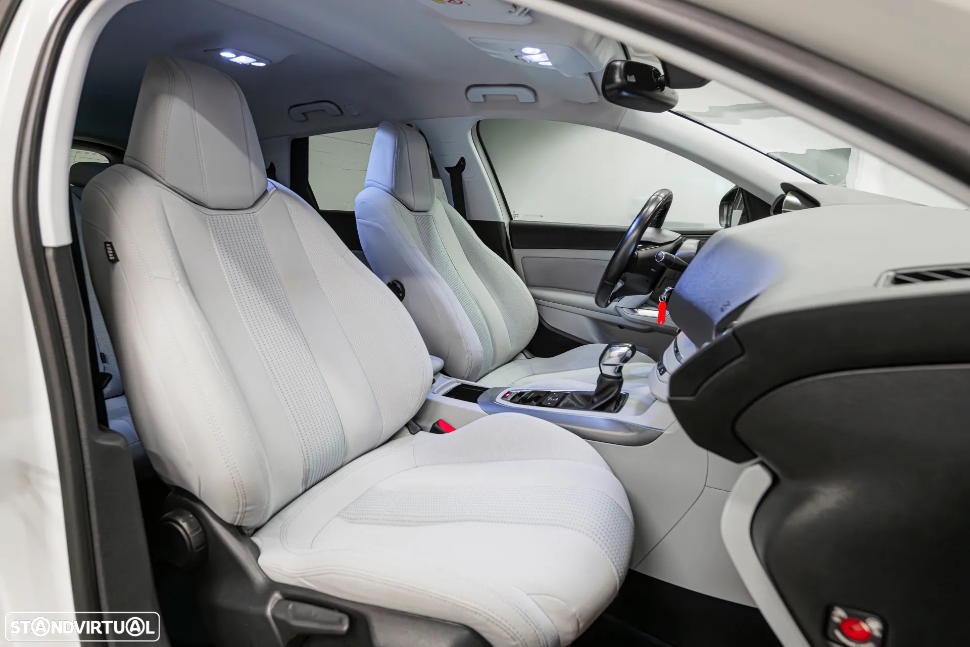 Peugeot 308 SW 1.2 PureTech Allure EAT6 - 9