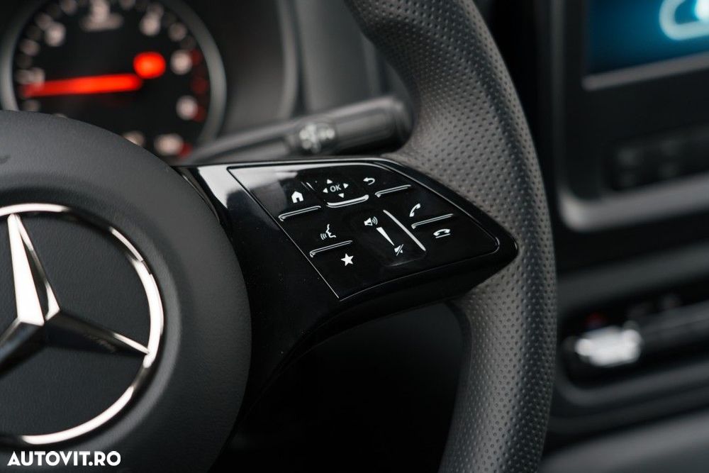 Mercedes-Benz Vito - 26