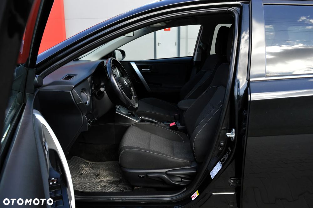 Toyota Auris - 6