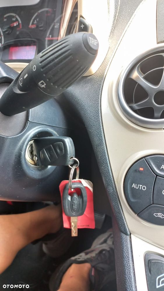 Ford KA 1.2 Digital - 19