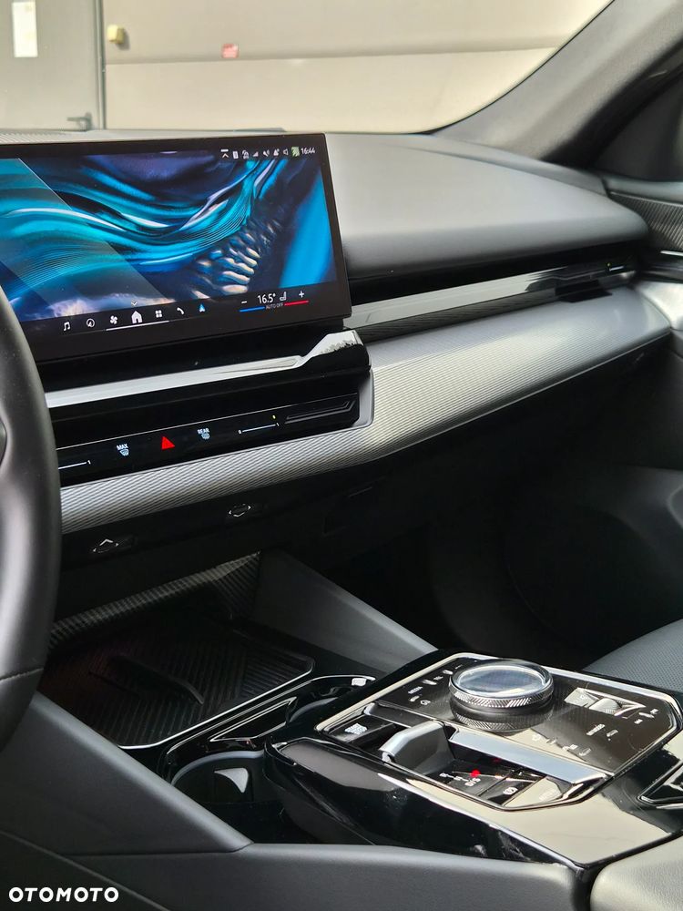 BMW Seria 5 520i mHEV M Sport - 35