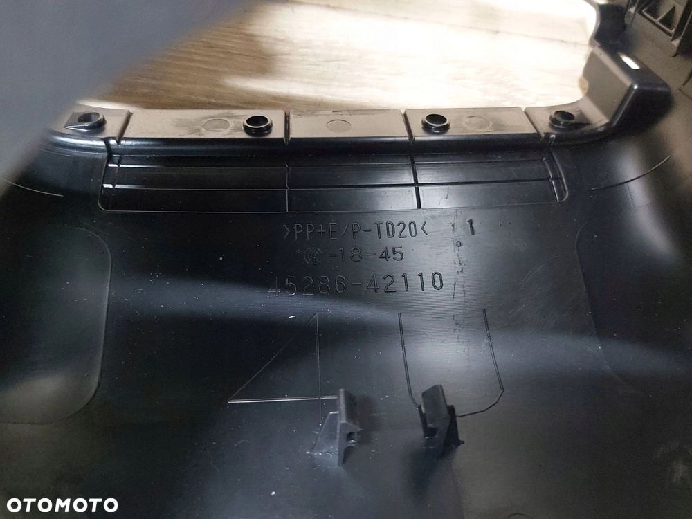 Toyota Rav4 IV XA40 13-18r obudowa osłona kierownicy 45286-42110 - 5