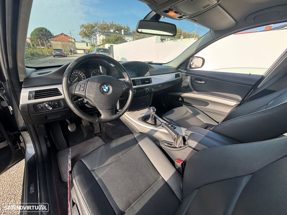BMW 318 d Touring Navigation - 21