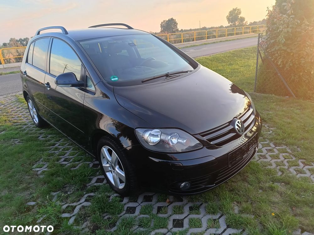 Volkswagen Golf Plus - 9