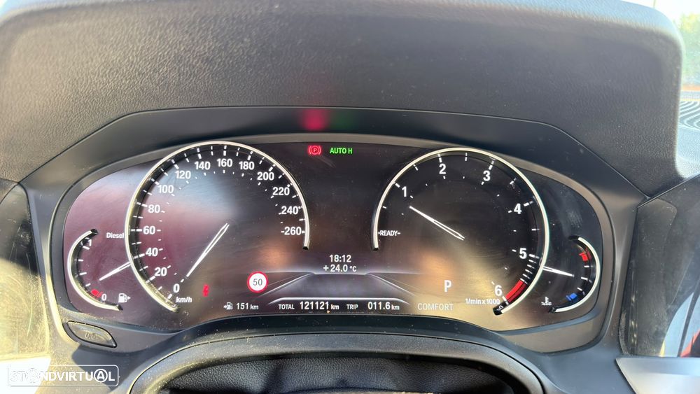BMW 320 d Ultimate Auto - 15