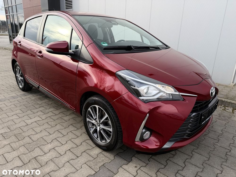 Toyota Yaris 1.5 Premium - 3