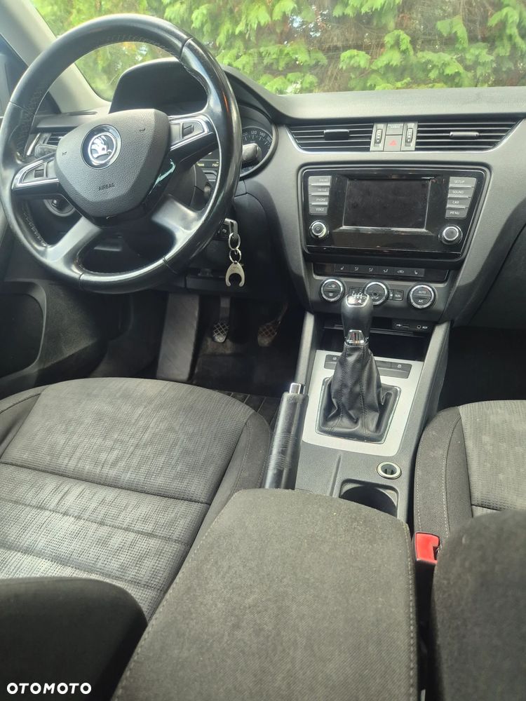Skoda Octavia 1.6 TDI 4x4 Ambition - 18