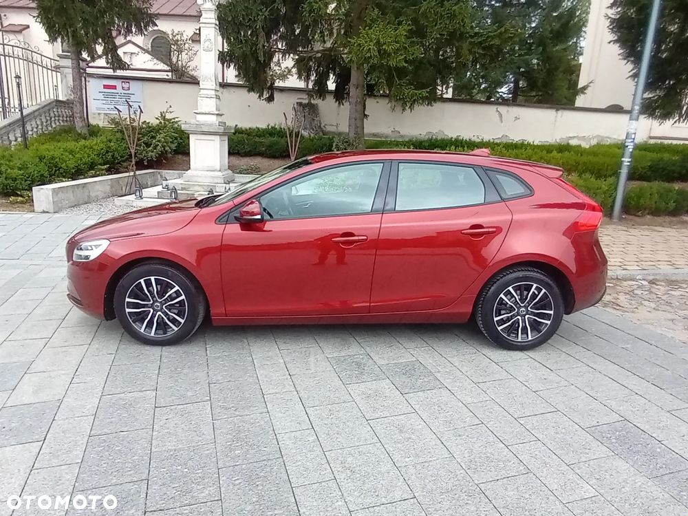 Volvo V40 D2 - 7