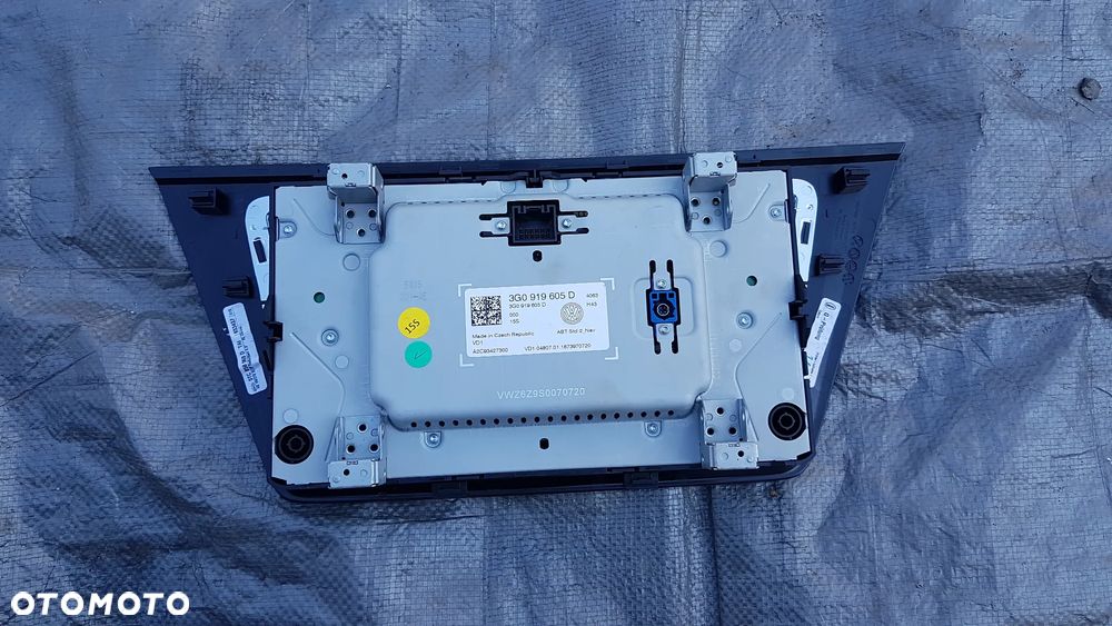 VW TOURAN III EKRAN WYŚWIETLACZ RADIO NAWIGACJA 3G0919605D - 2