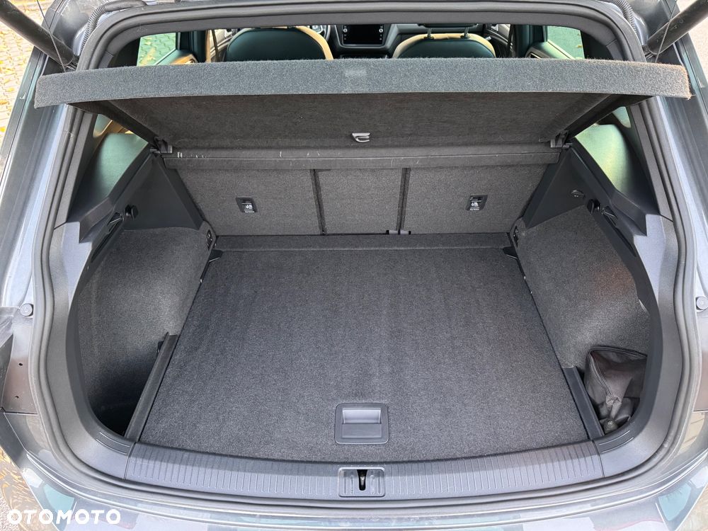 Volkswagen Tiguan - 28