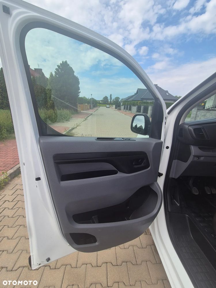 Toyota ProAce 2,0HDI 2021r 170tys km L2 LongKlima Blis Duże radio Serwis ASO Bezwypadkowy PROACE EXPERT VIVARO - 12
