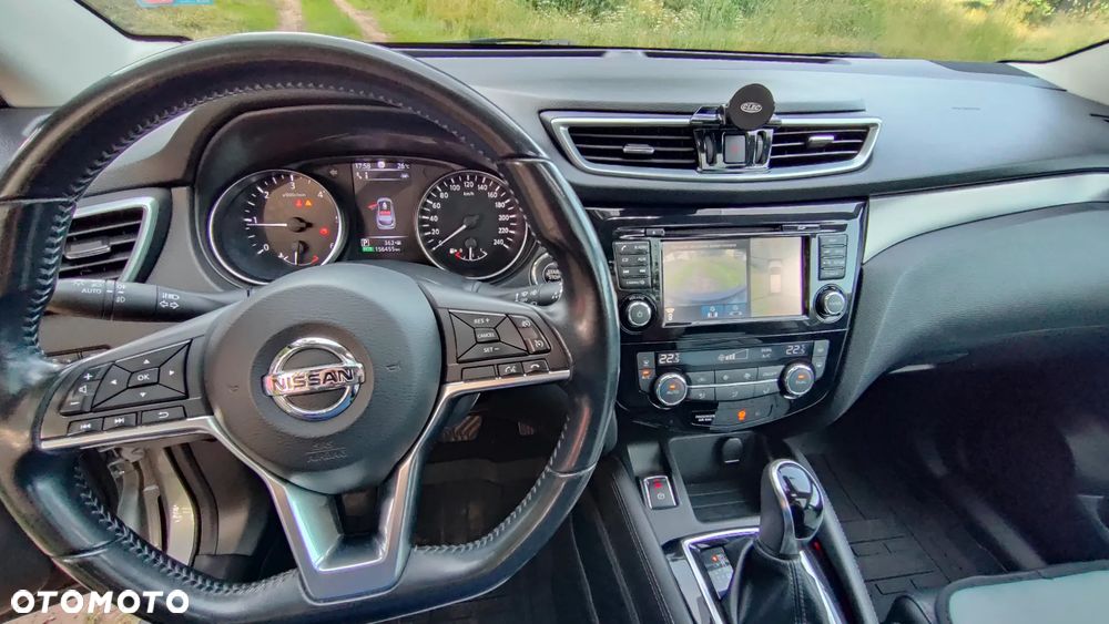 Nissan Qashqai 1.6 DCi Xtronic N-Connecta - 9