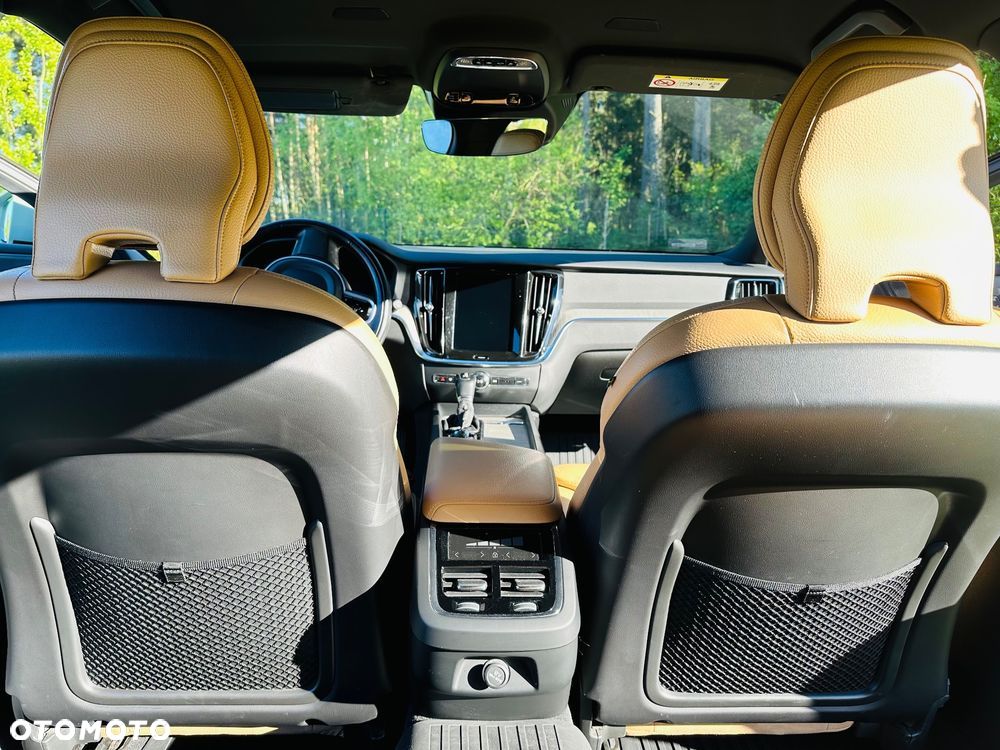 Volvo V60 Cross Country Pro D4 AWD - 18