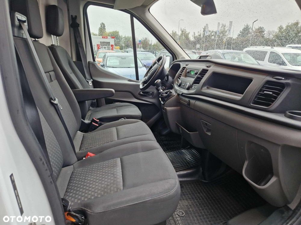 Ford transit Trend - 16