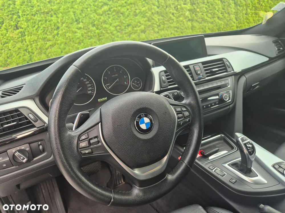 BMW 3GT 320d Sport-Aut Sport Line - 23