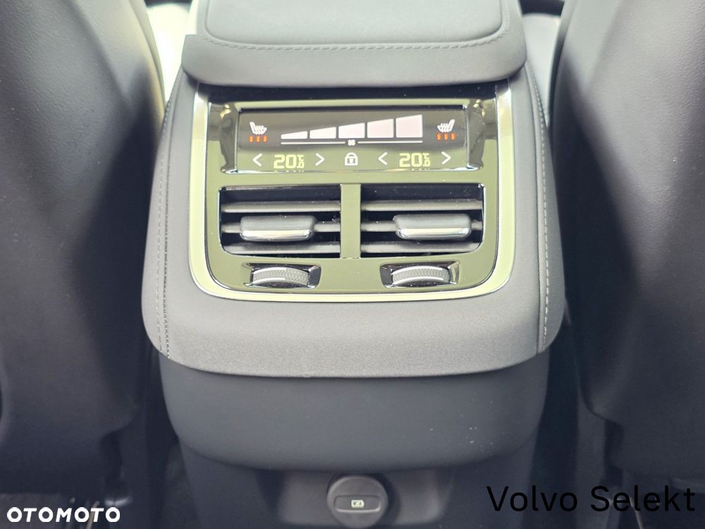 Volvo XC 90 - 34