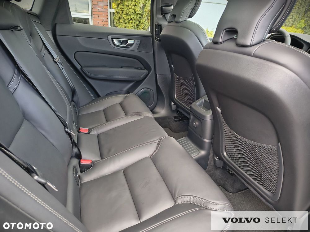 Volvo XC 60 - 24