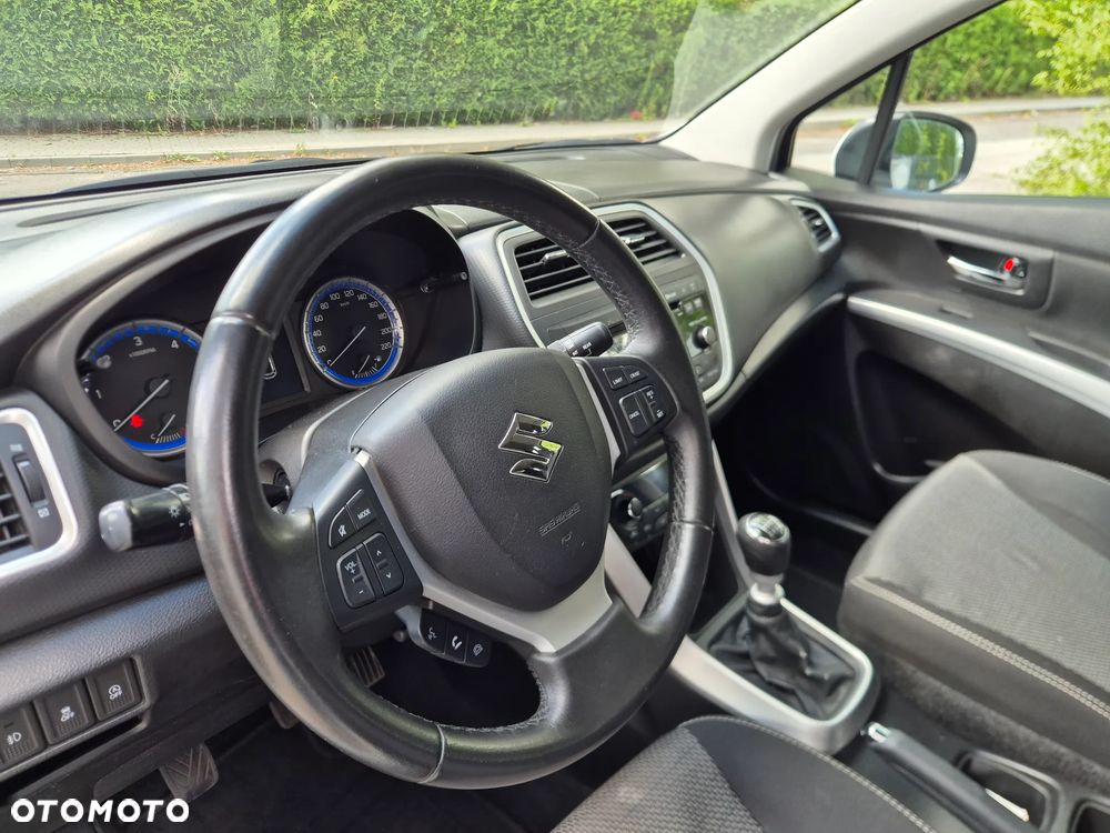 Suzuki SX4 S-Cross - 9