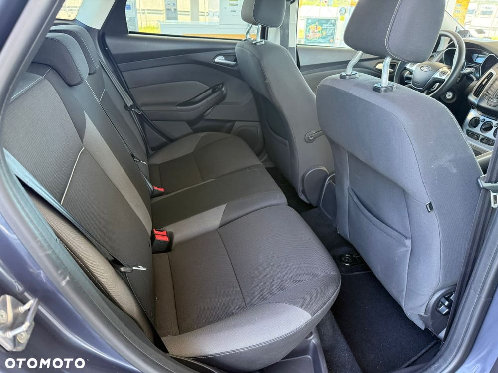Ford Focus - 16