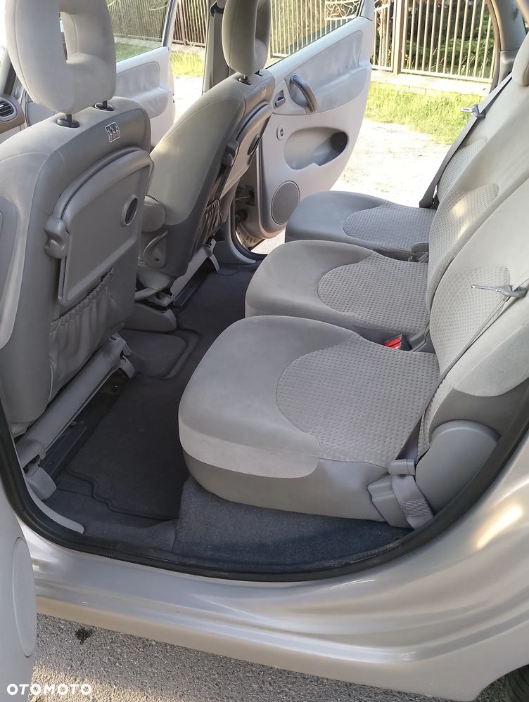 Citroën Xsara Picasso - 17