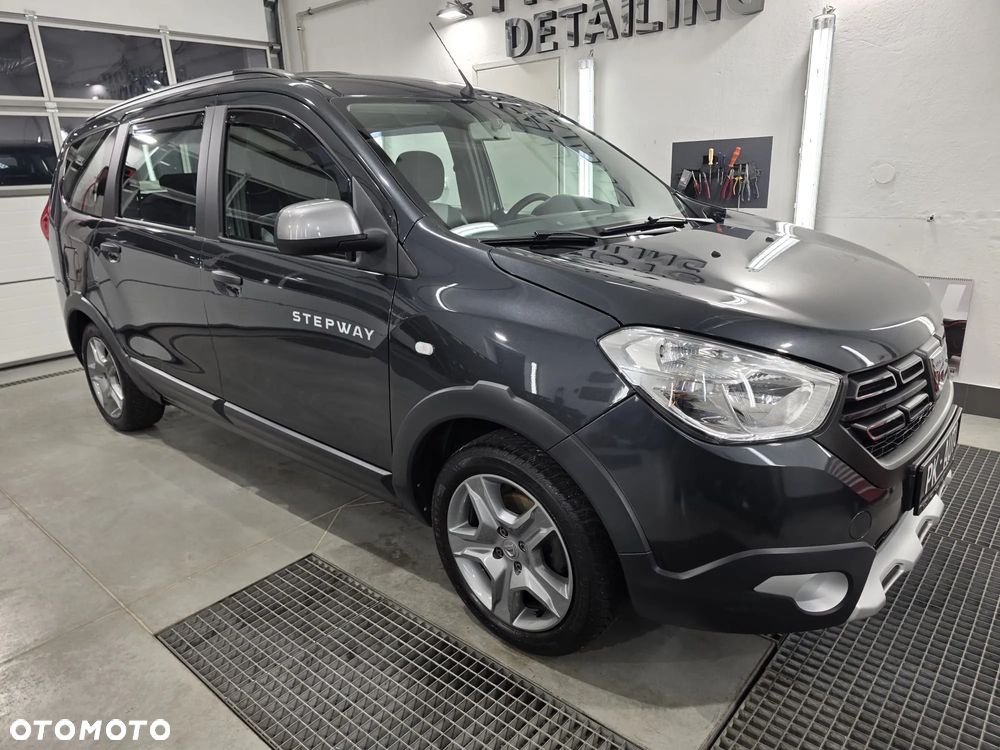 Dacia Lodgy 1.3 TCe Stepway S&S - 33
