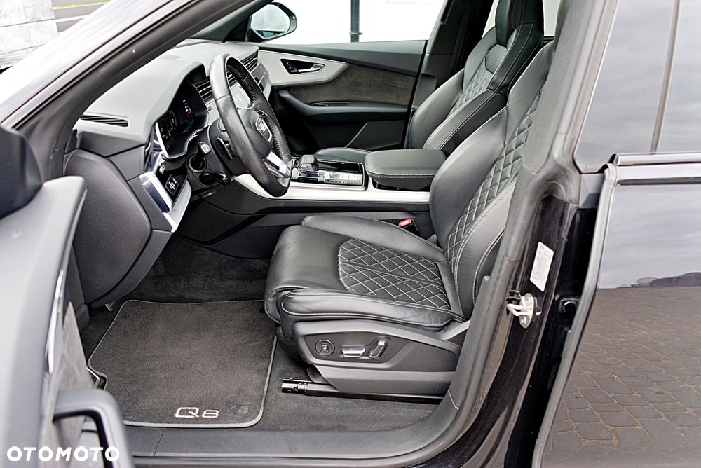Audi Q8 50 TDI mHEV Quattro Black Edition Tiptronic - 8