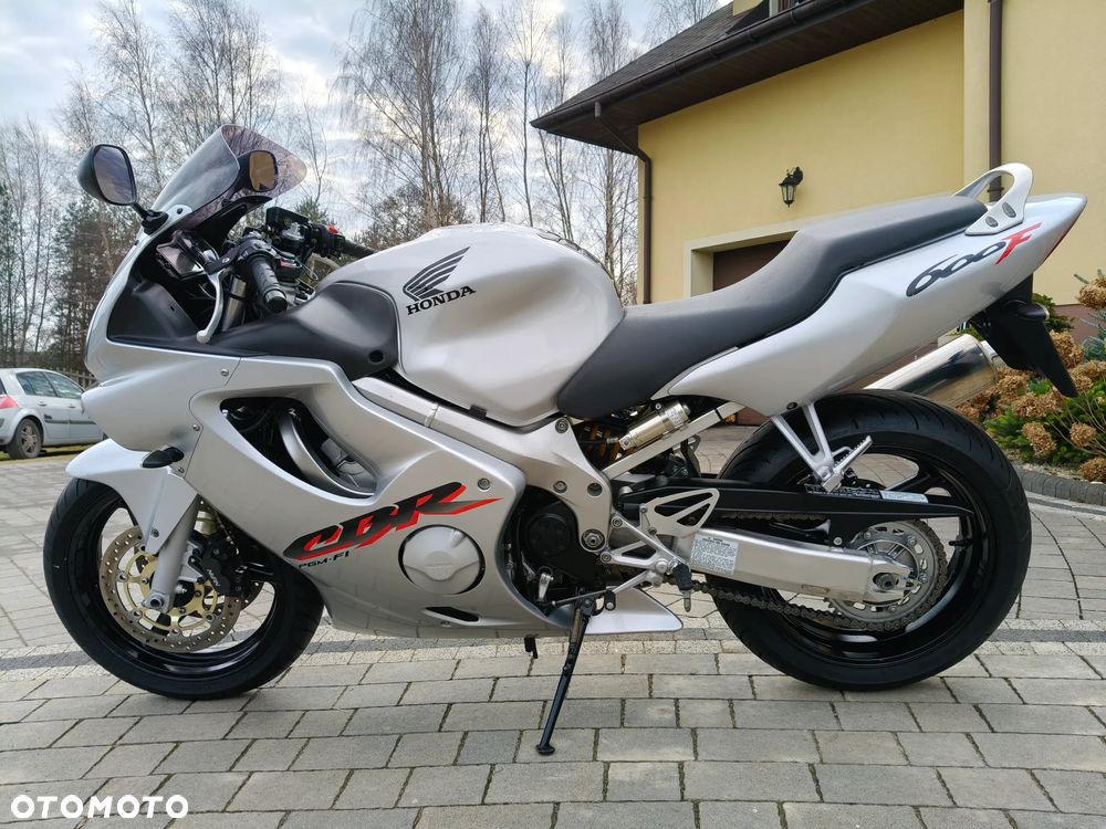 Honda CBR - 2