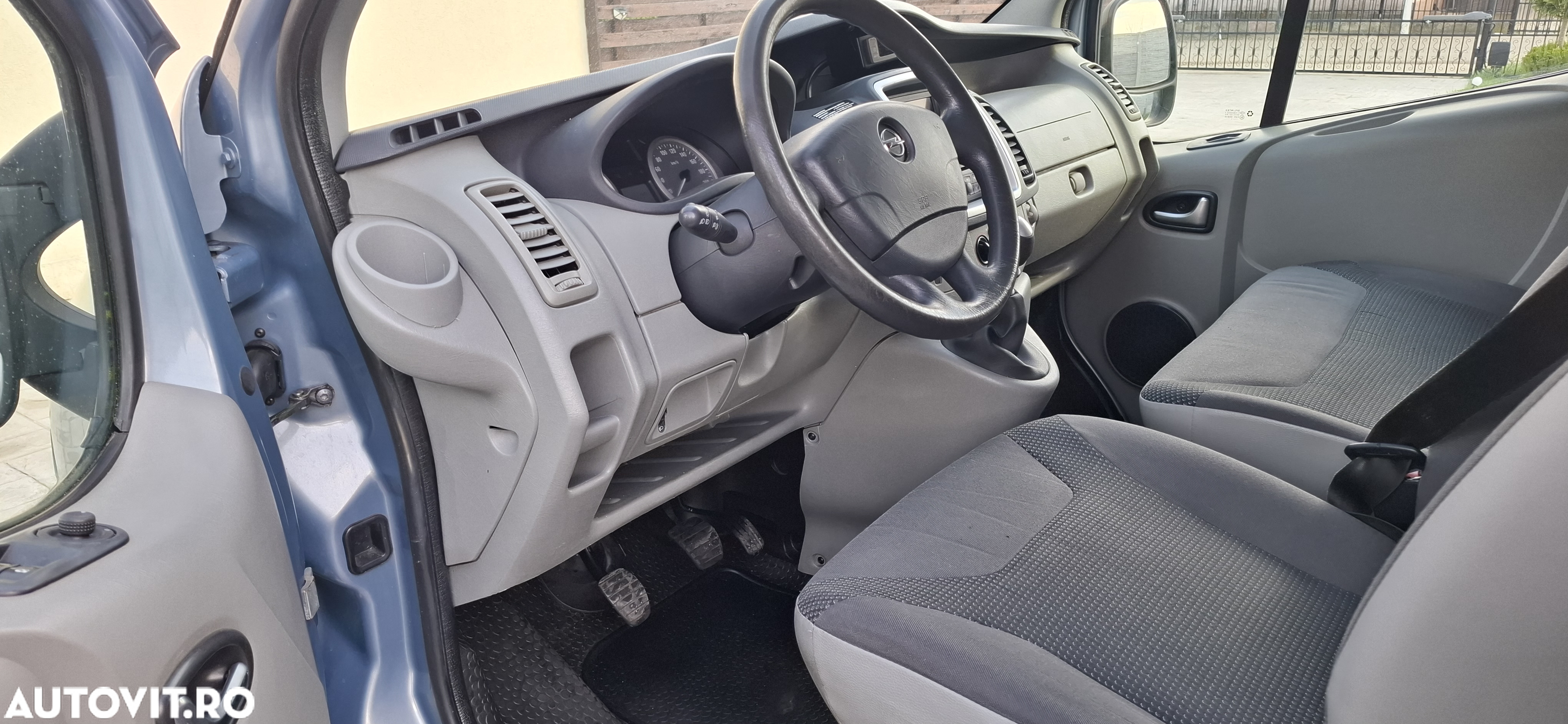 Opel Vivaro - 6