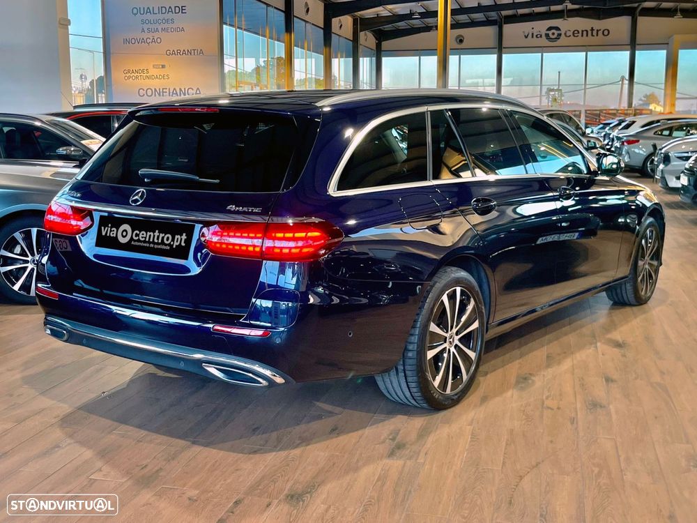 Mercedes-Benz E 300 de Avantgarde 4Matic - 2