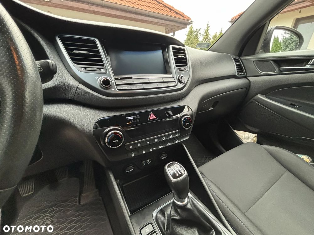 Hyundai Tucson 1.6 GDI BlueDrive GO 2WD - 8