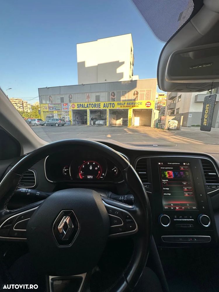 Renault Megane - 6