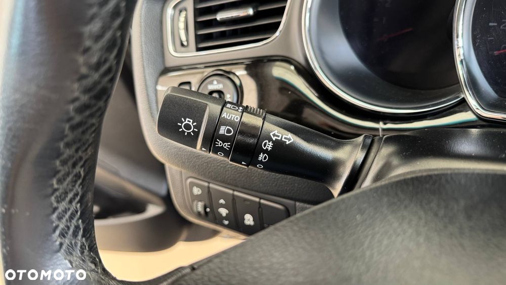 Kia Ceed 1.6 CRDi S - 24