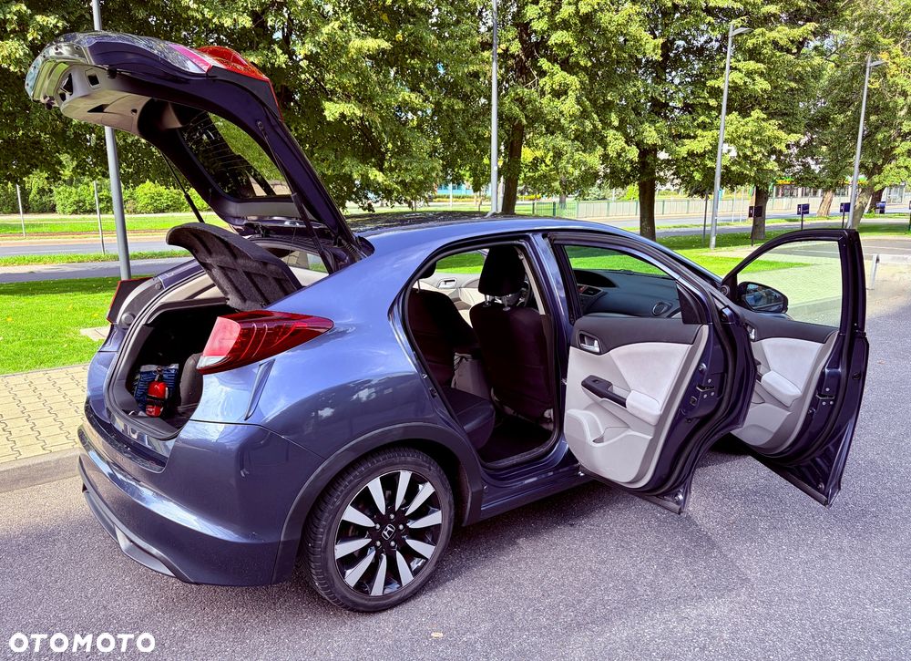 Honda Civic 1.8 Sport - 16