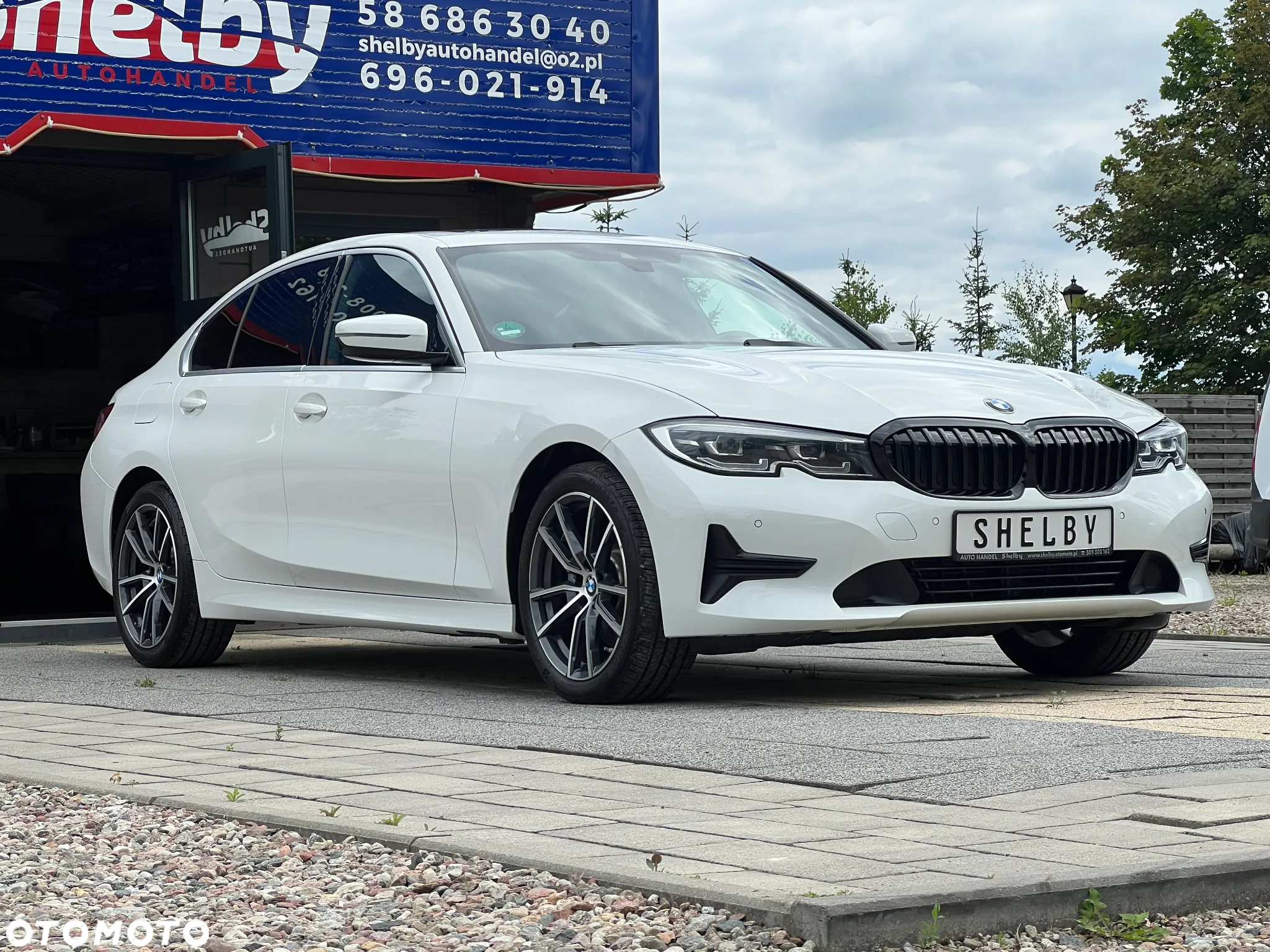 BMW Seria 3 330i Luxury Line sport - 6