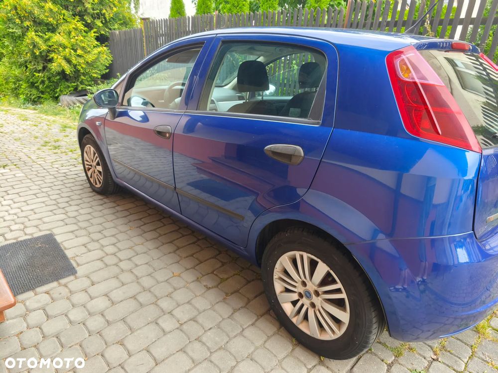 Fiat Grande Punto 1.4 8V Speed - 4