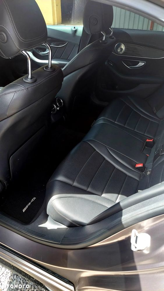 Mercedes-Benz Klasa C 300 7G-TRONIC AMG Line - 8
